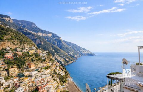Positano, in Vendita una rarità autentica nel cuore della Costiera Amalfitana